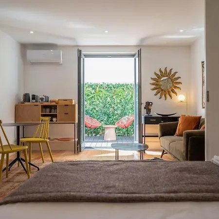 Patio De Flores * Porto